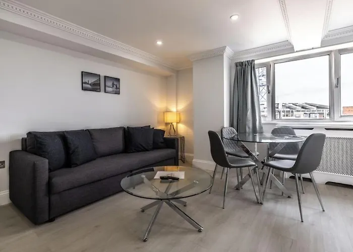 2 Bedroom Apartment Canning Town Newham Excel London With Free Parking